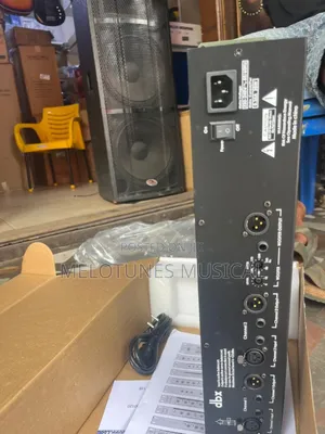 DBX 231 Double-Band Graphic Equalizer
