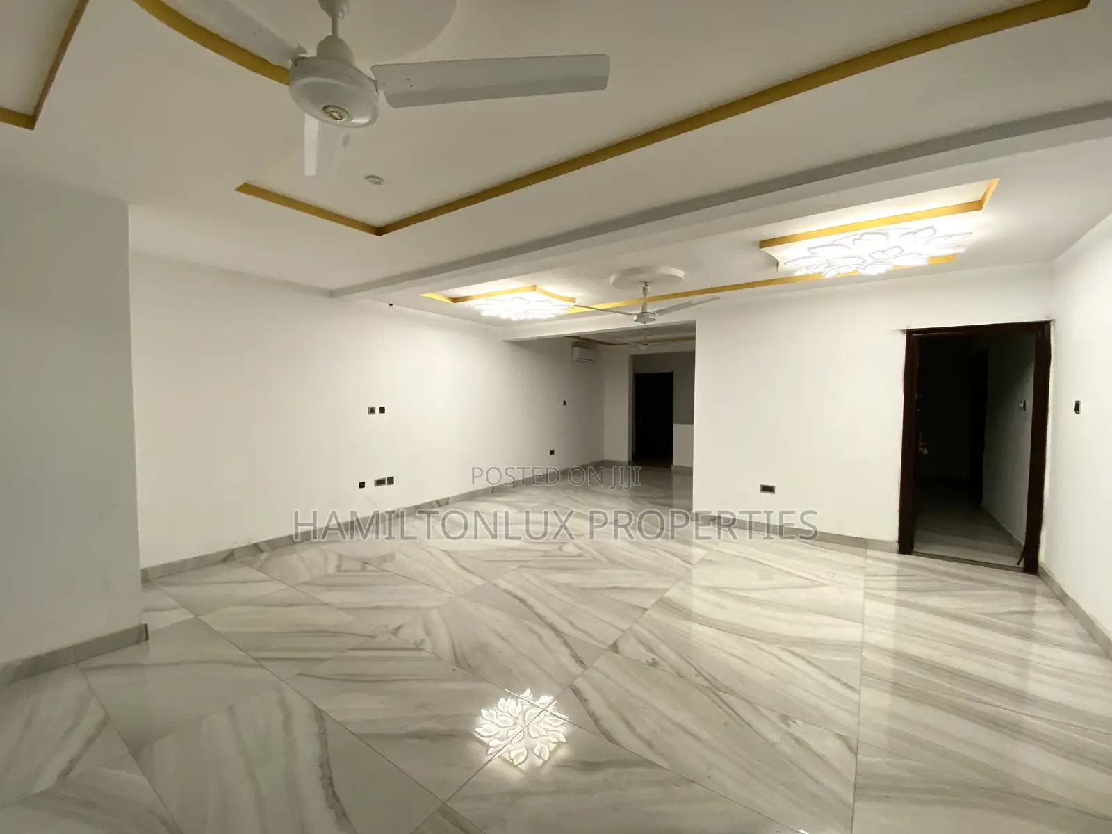3bdrm Apartment in Tse Addo, Tseaddo for rent