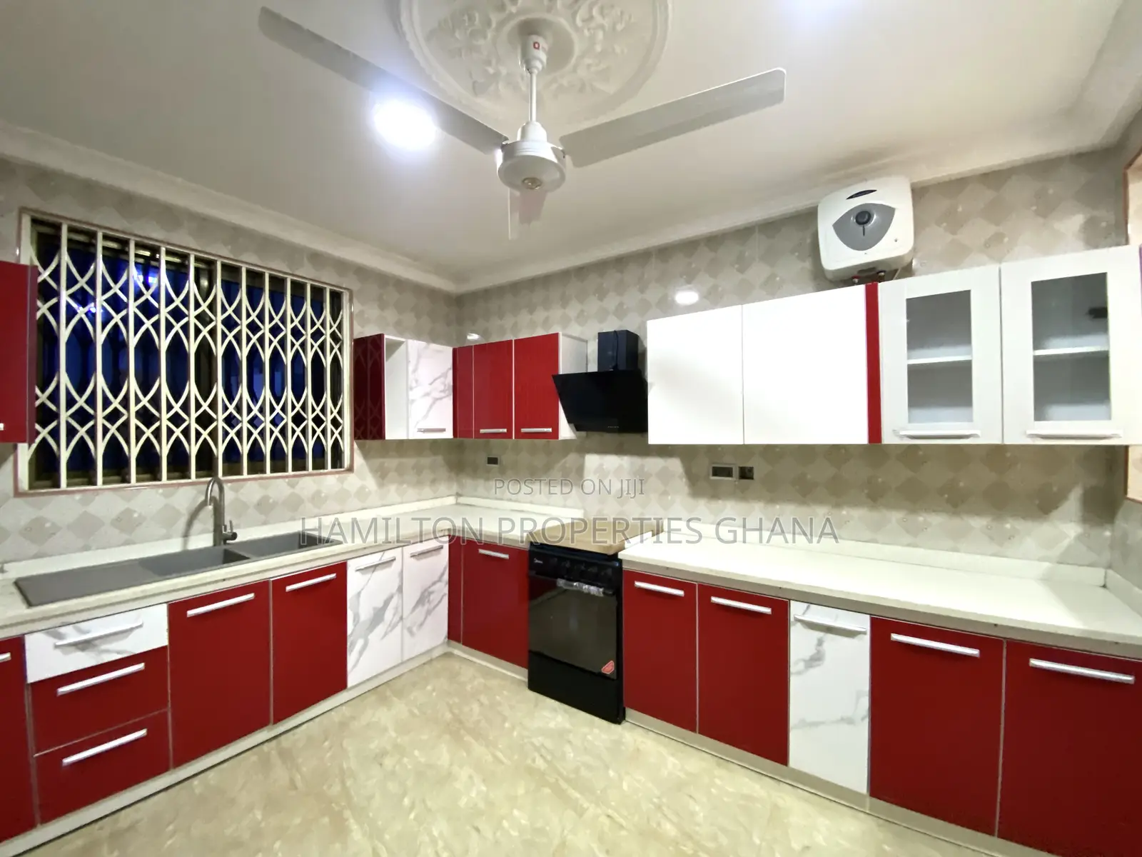 3bdrm Apartment in Tse Addo, Tseaddo for rent