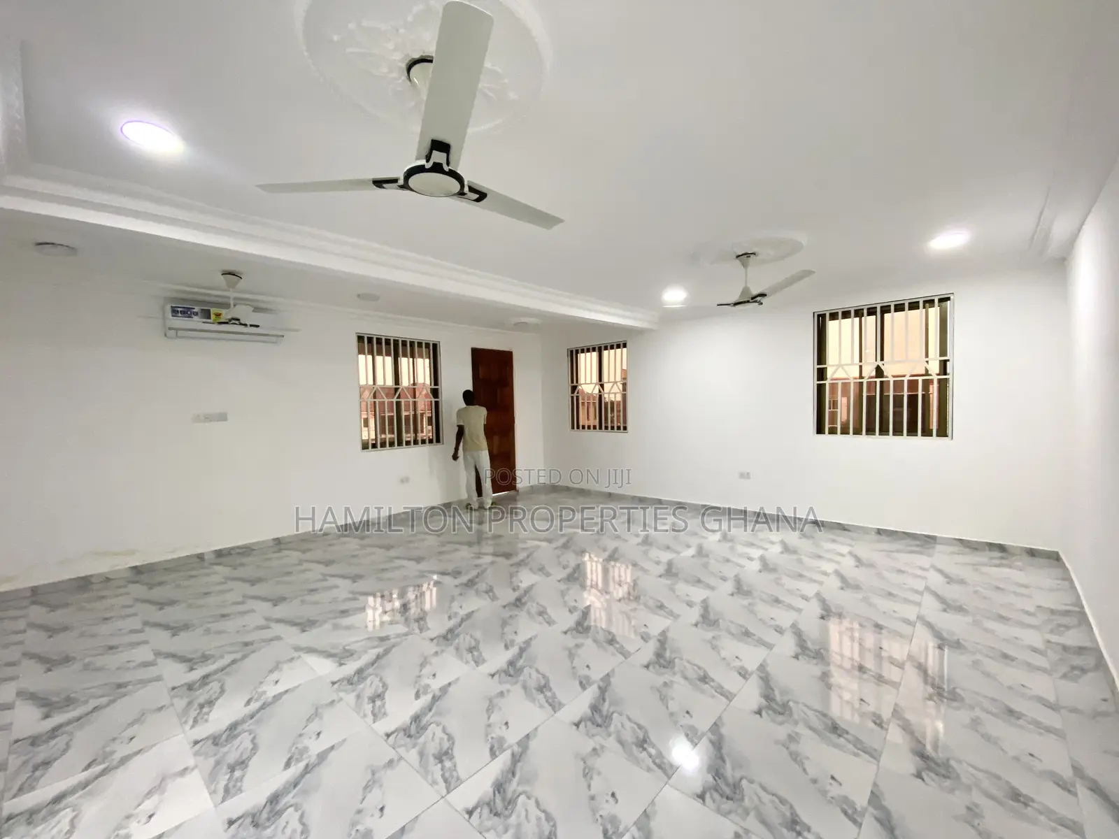 3bdrm Apartment in Tse Addo, Tseaddo for rent