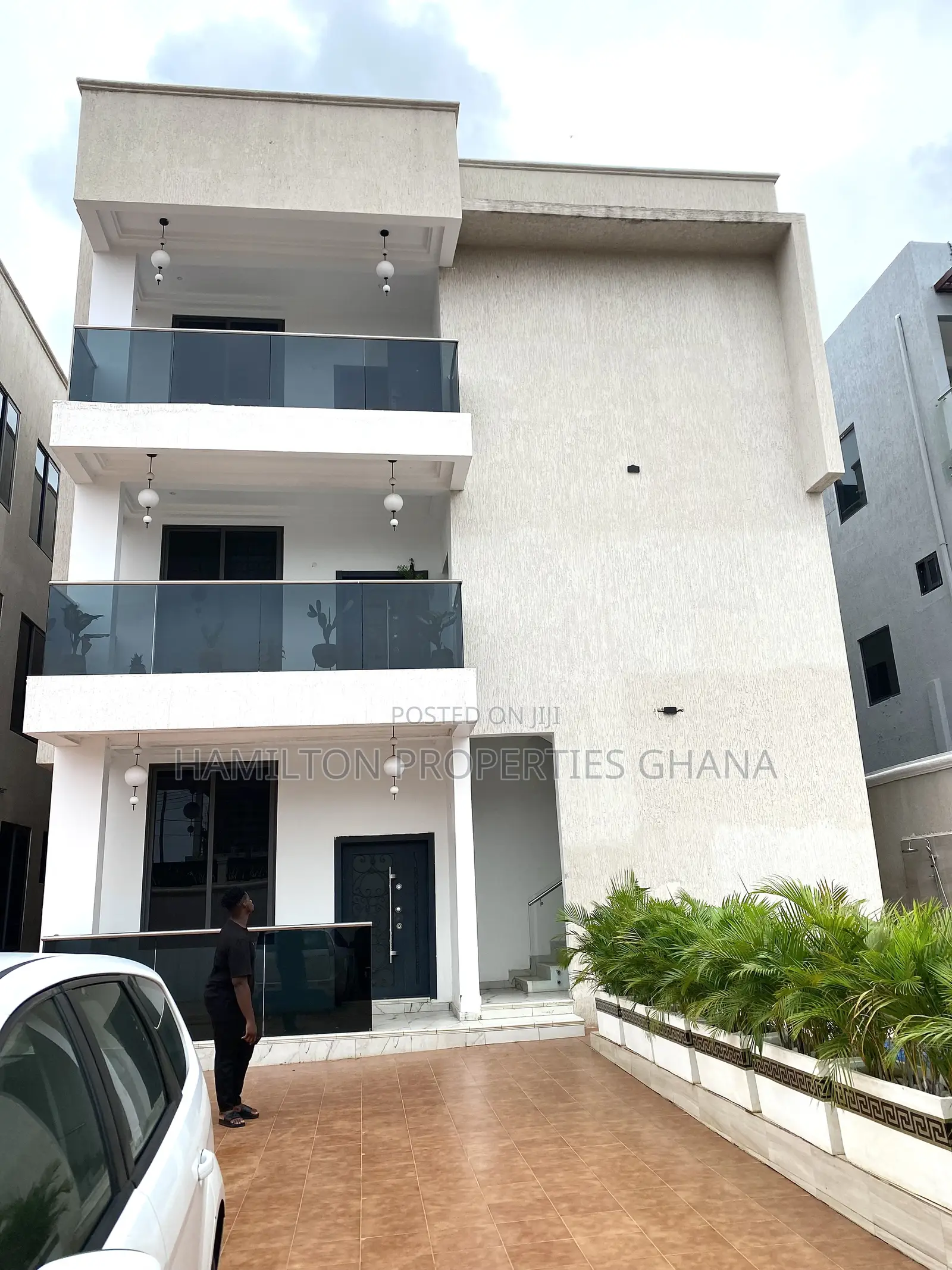 2bdrm Apartment in East Airport, Tseaddo for rent