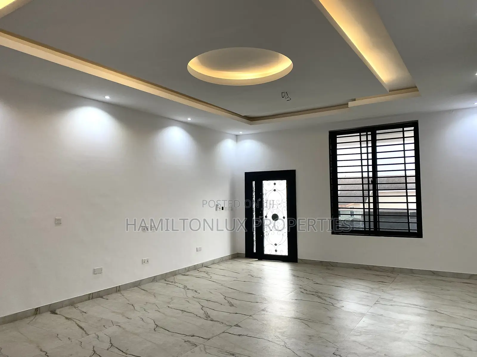 2bdrm Apartment in East Airport, Tseaddo for rent