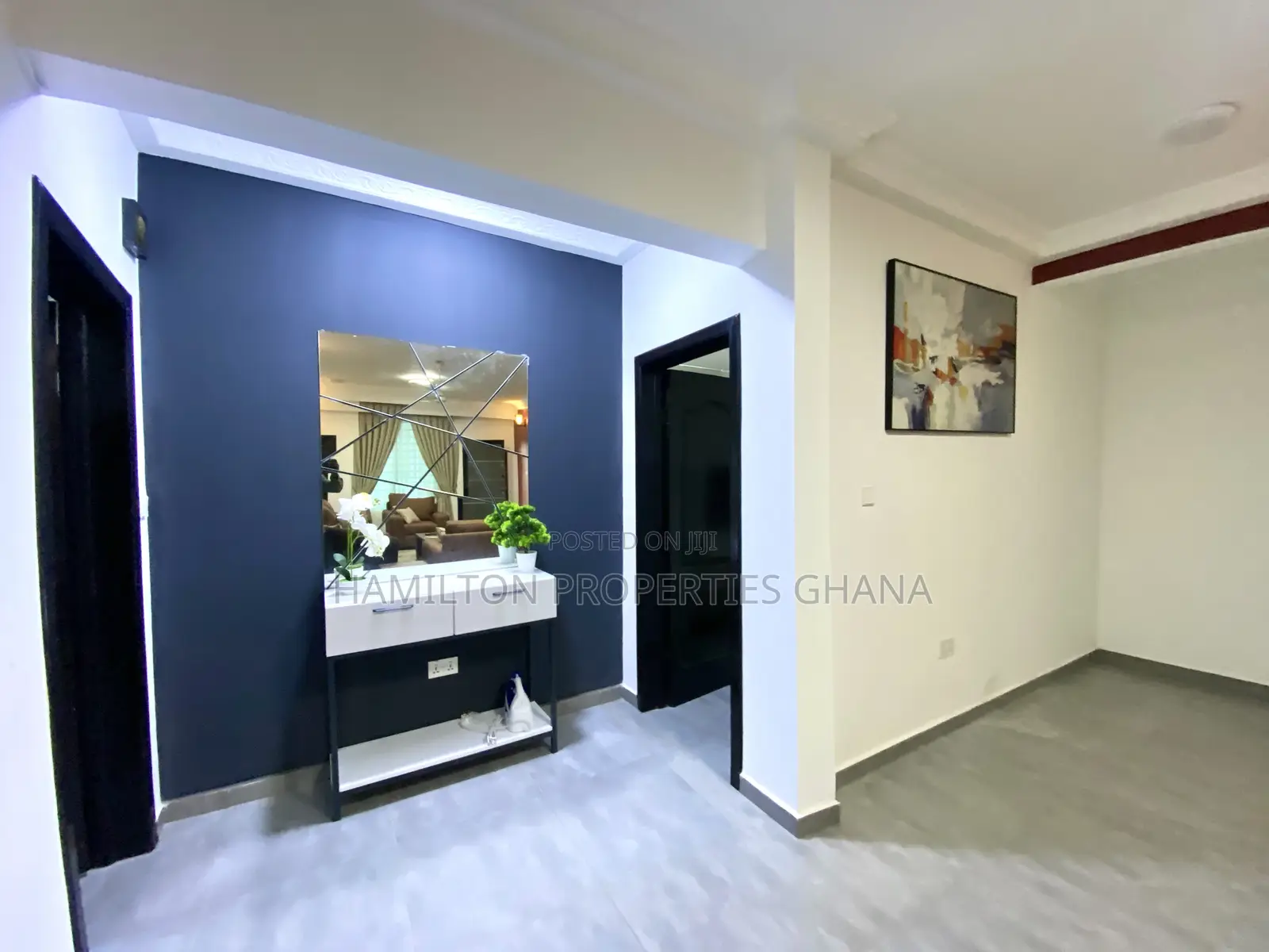 Furnished 2bdrm Apartment in East Airport, Tseaddo for rent