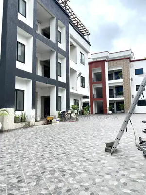 2bdrm Apartment in East Airport, Tseaddo for rent