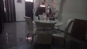 6bdrm House in Atasamanso, Kumasi Metropolitan for sale