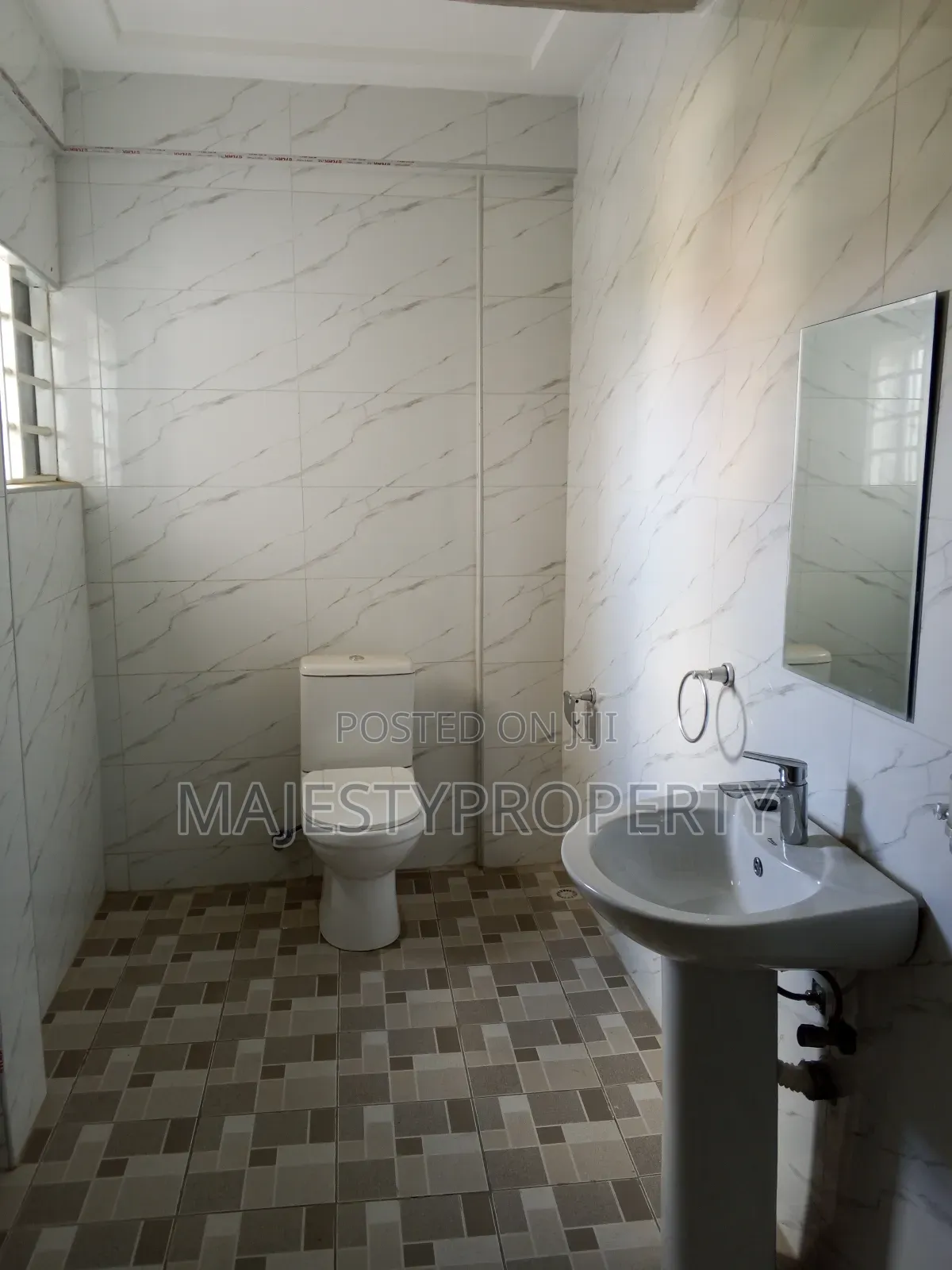 1bdrm Apartment in Kyremantey, Ashaley Botwe for rent