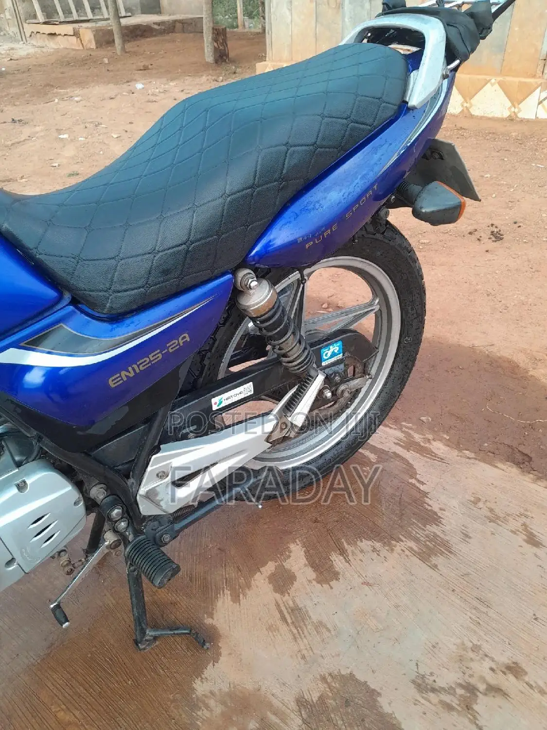 Suzuki Sport 2012 Blue
