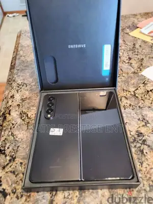 New Samsung Galaxy Z Fold7 256 GB Blue