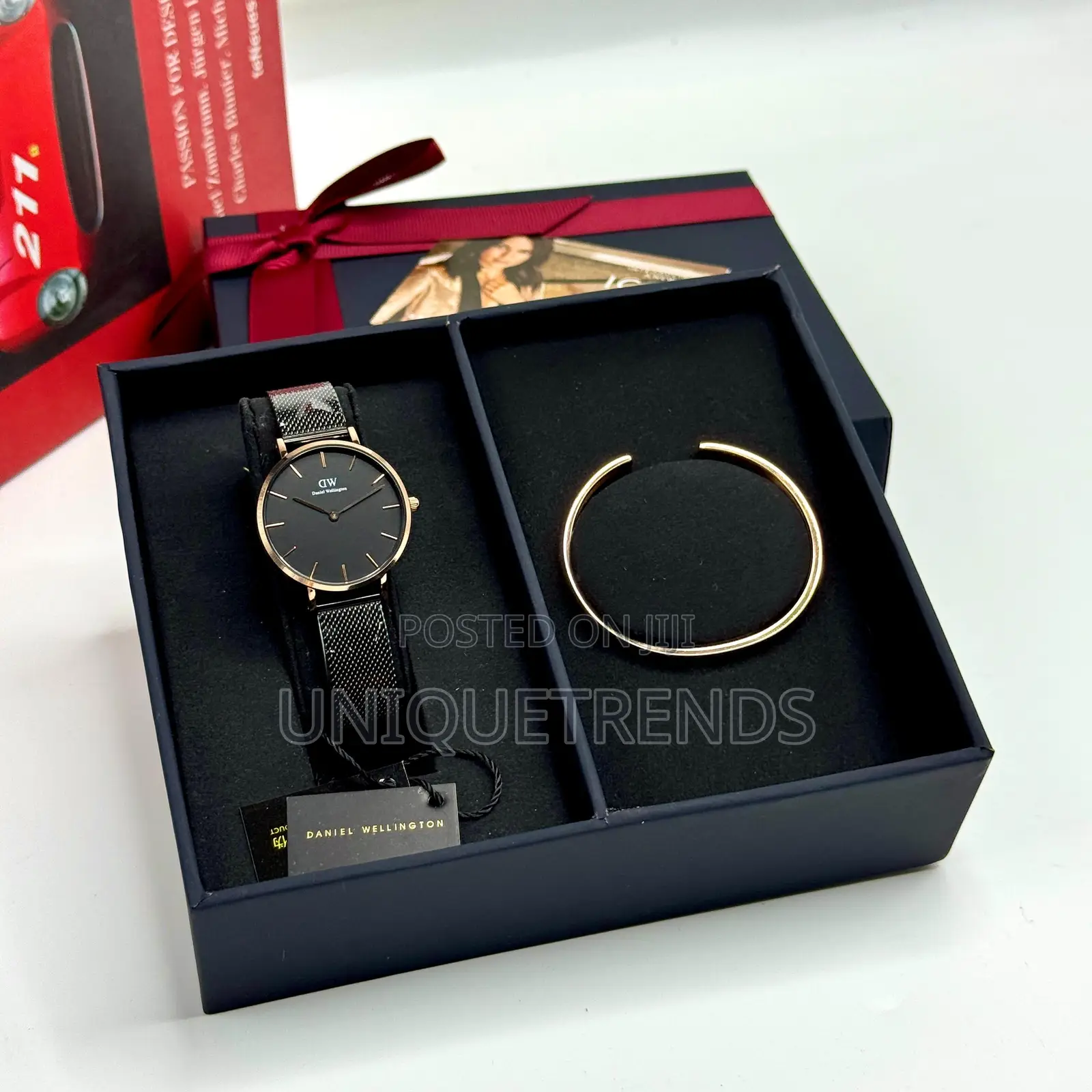 Daniel Wellington Ladies Watch With Bracelet