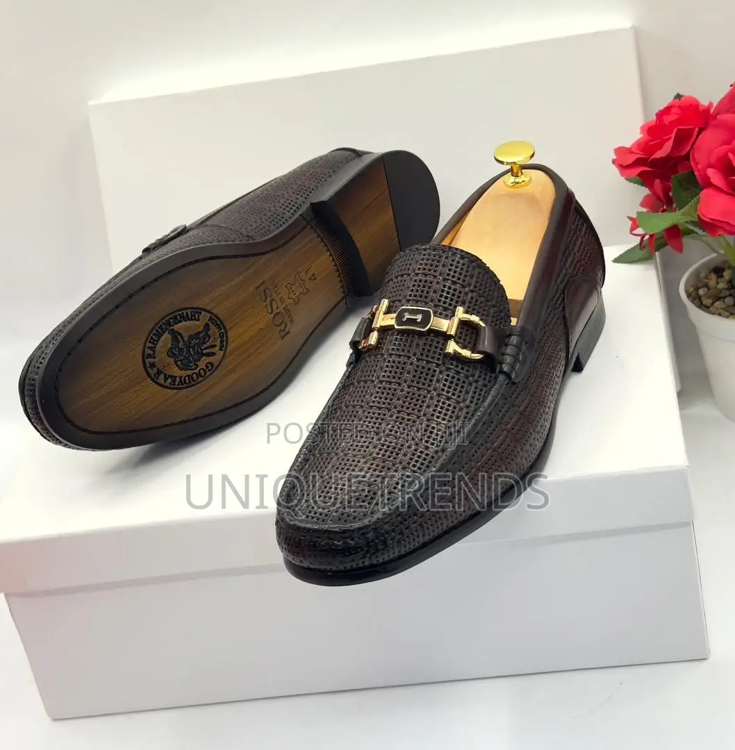 Classic Men Leather Loafer Shoes