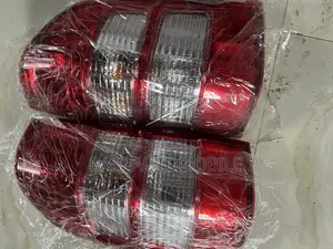 Ford Ranger 2005 Taillight