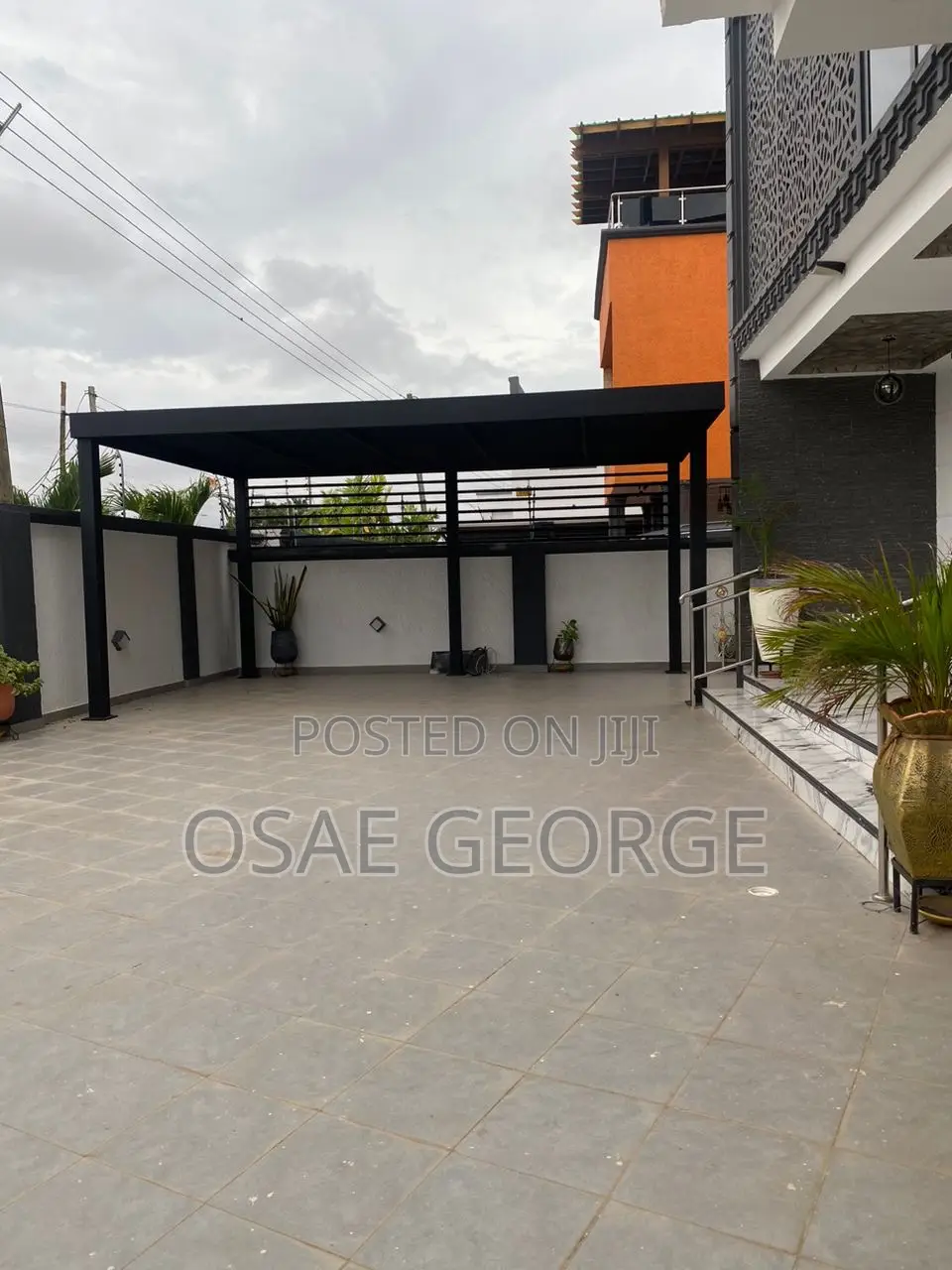 6bdrm Mansion in George Property, Accra Metropolitan for rent
