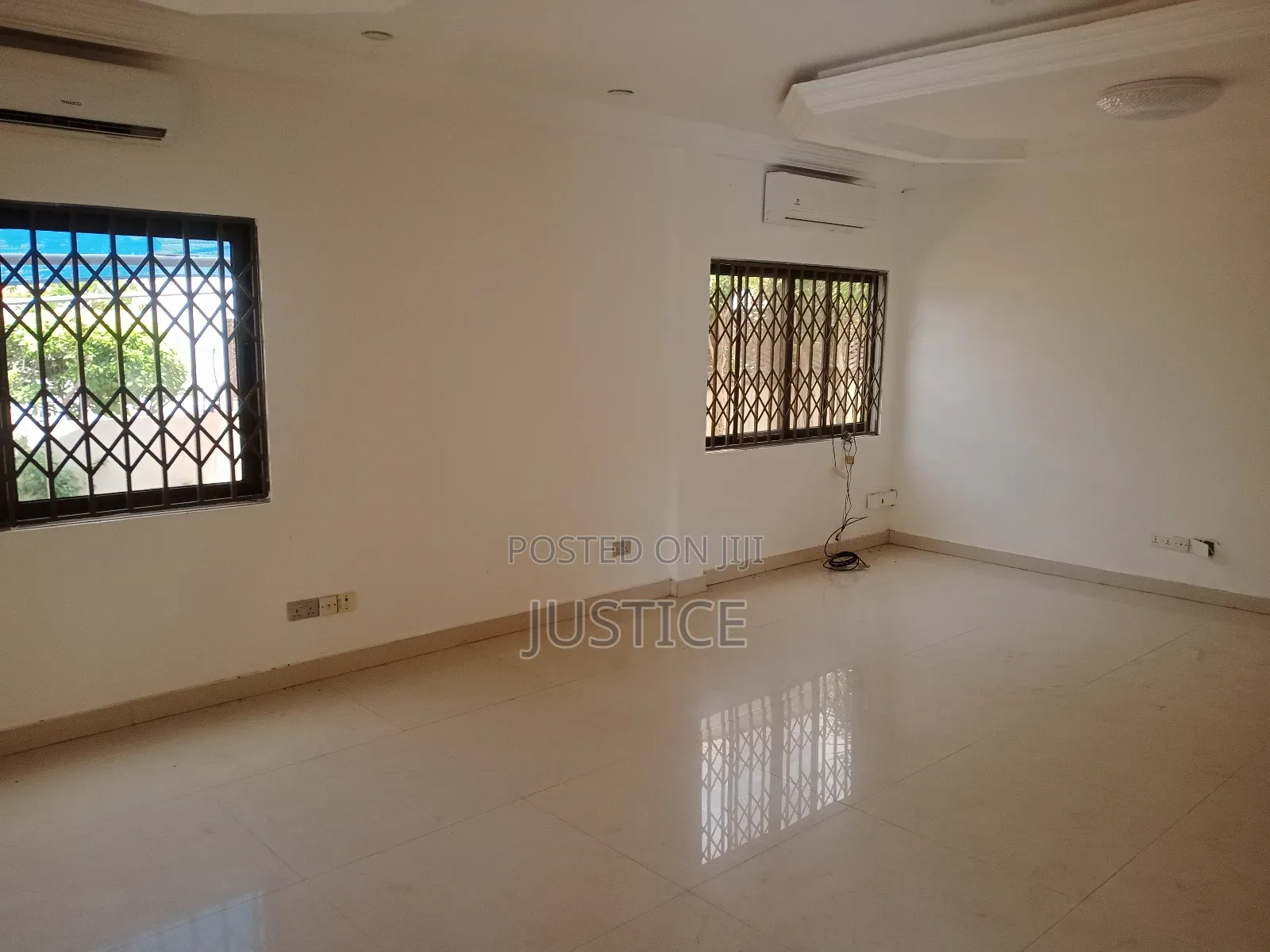 5bdrm Mansion in Cantonments for sale