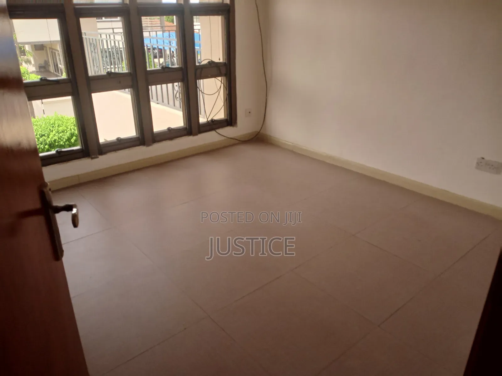 5bdrm Mansion in Cantonments for sale