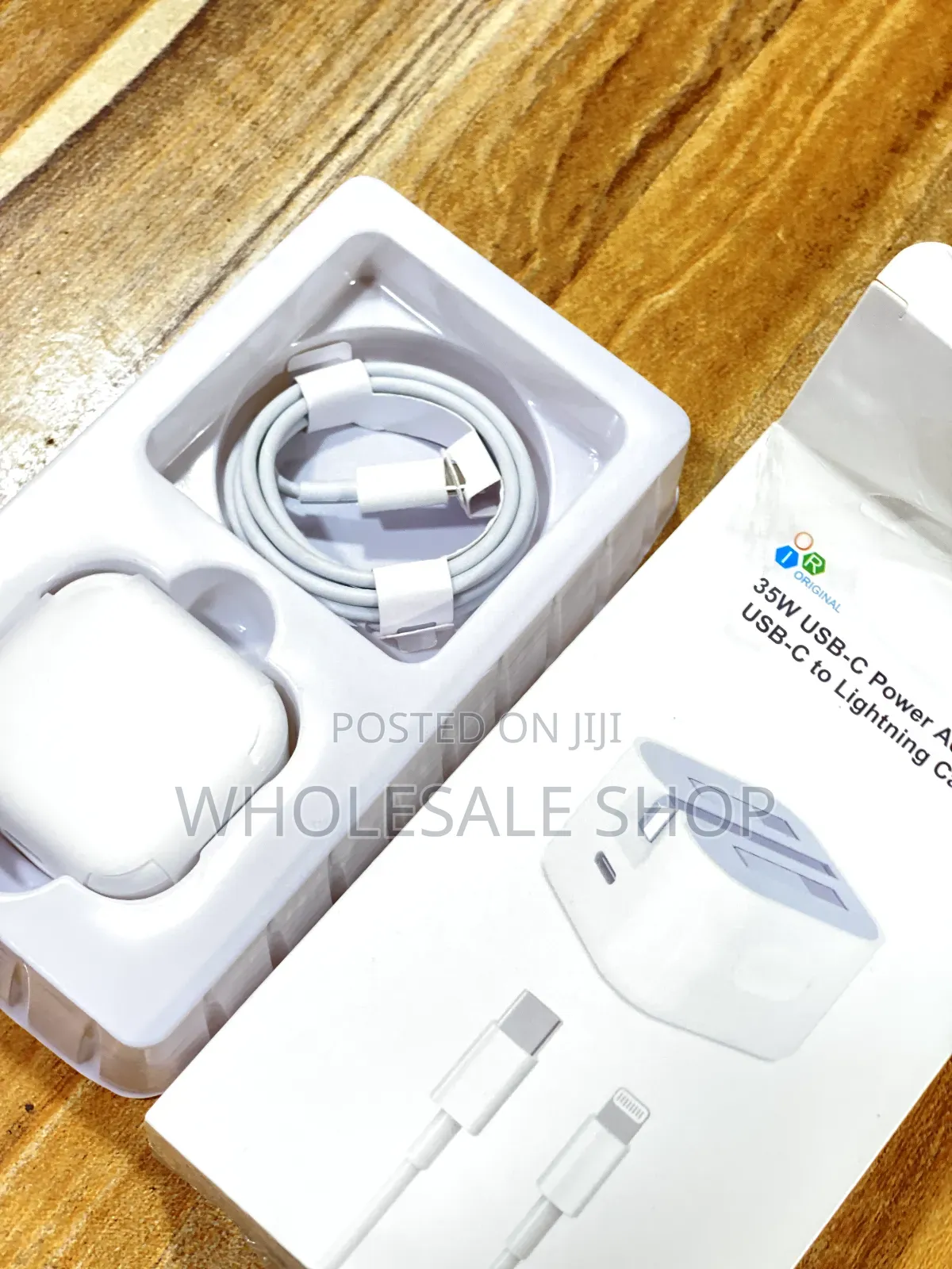 Apple 3 Pins Adapter