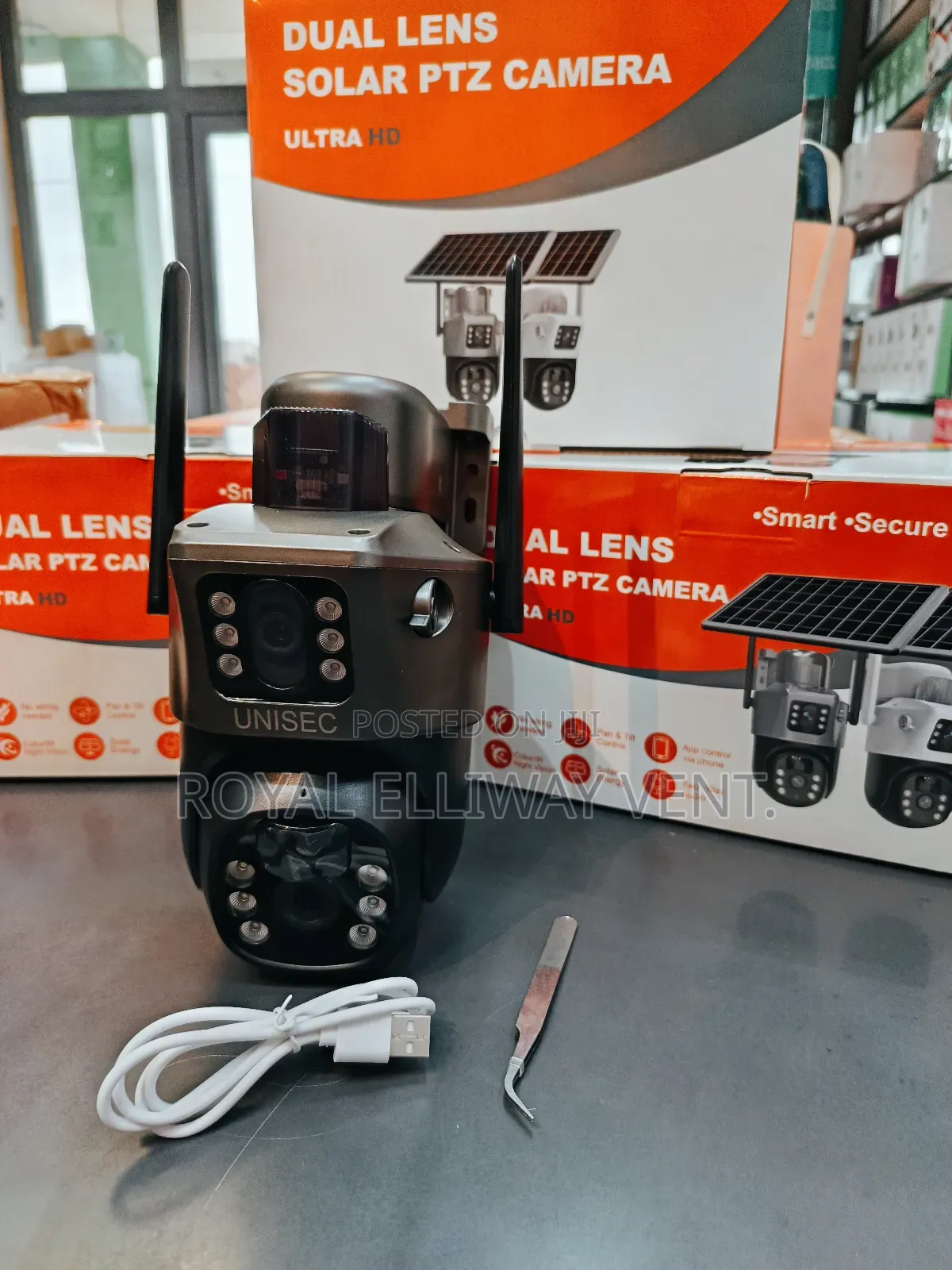 Dual Lens Solar PTZ Camera