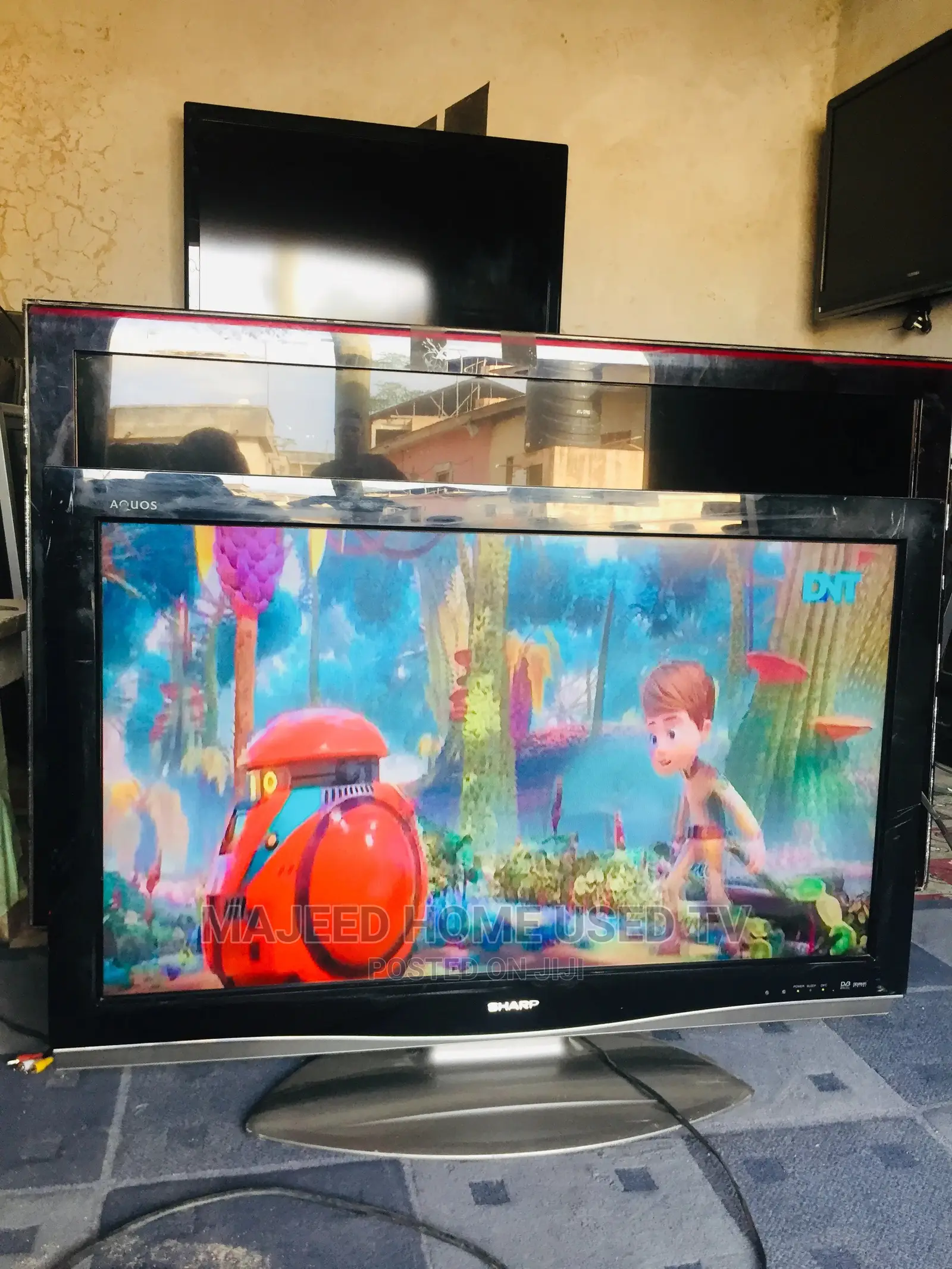 37inches Sharp Lcd Digital Tv