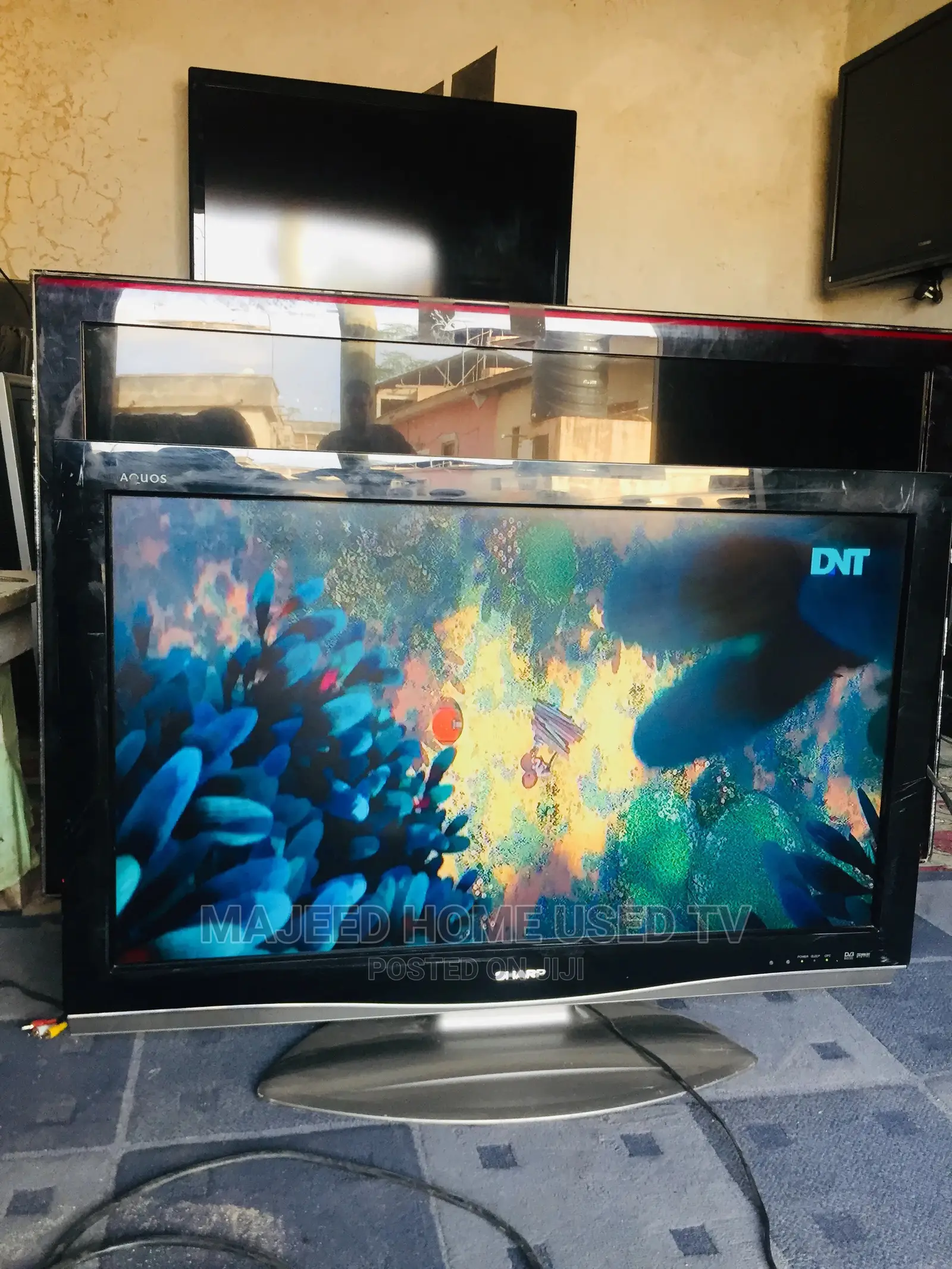 37inches Sharp Lcd Digital Tv