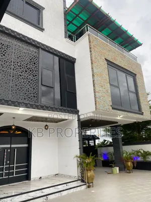 5bdrm House in Kb Properties, Spintex for rent