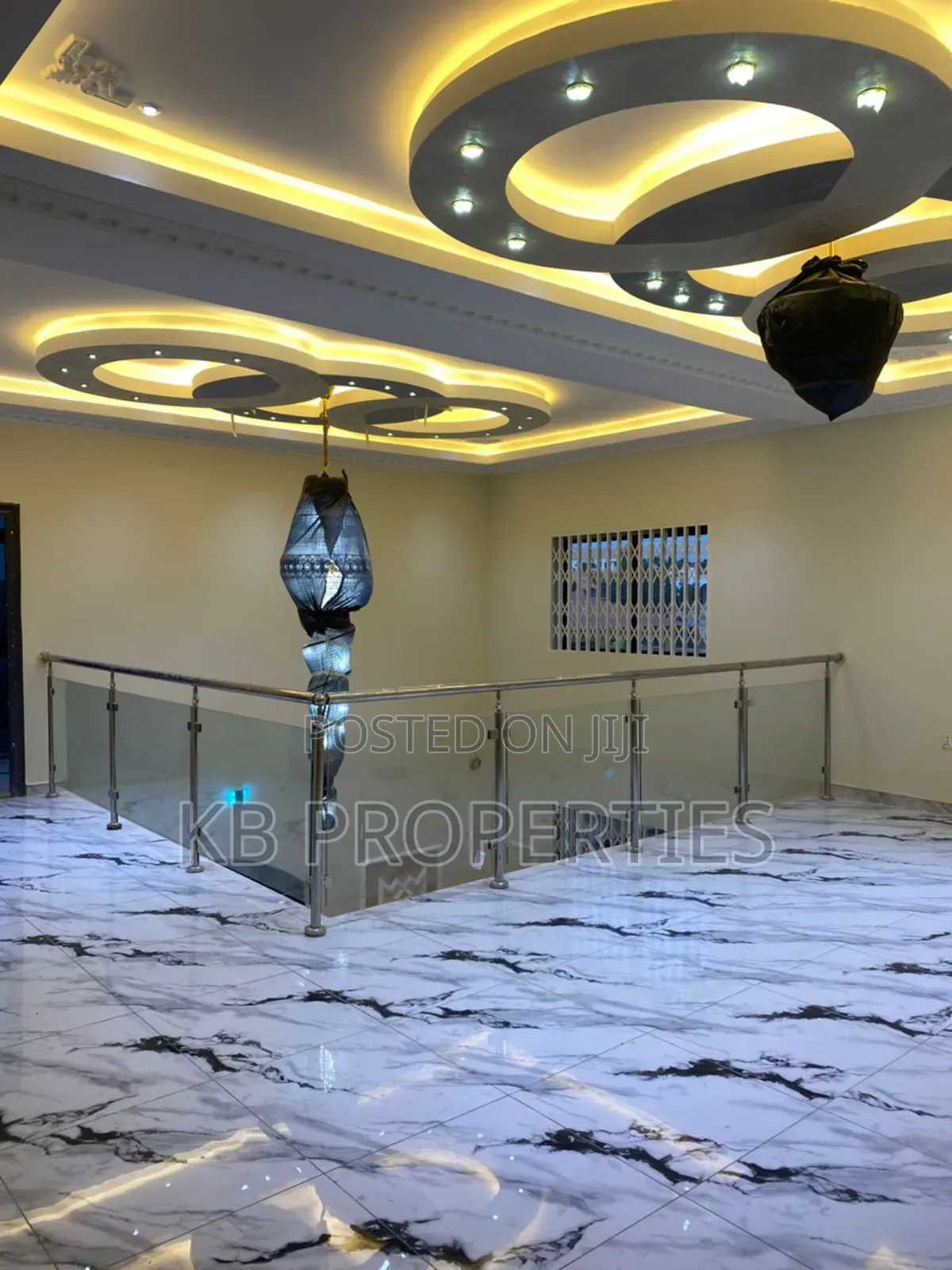 5bdrm House in Kb Properties, Spintex for rent