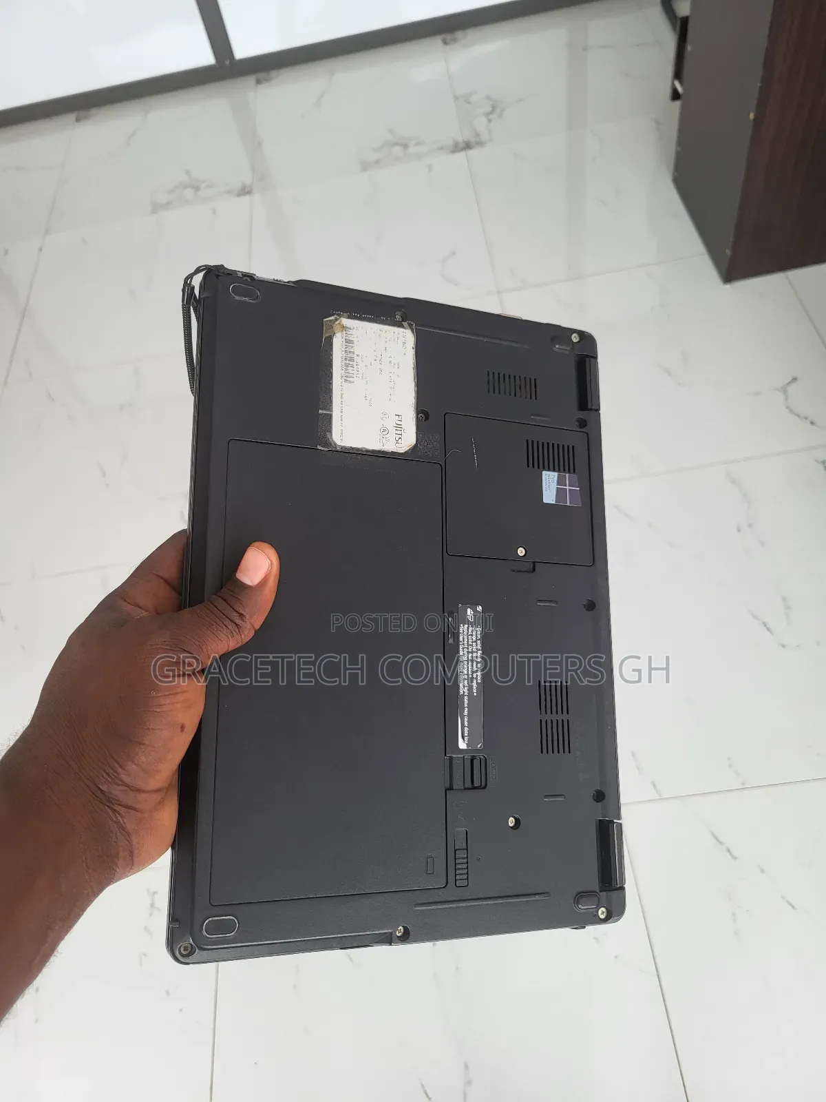 Laptop Fujitsu Lifebook P772 8GB Intel Core I3 SSD 256GB