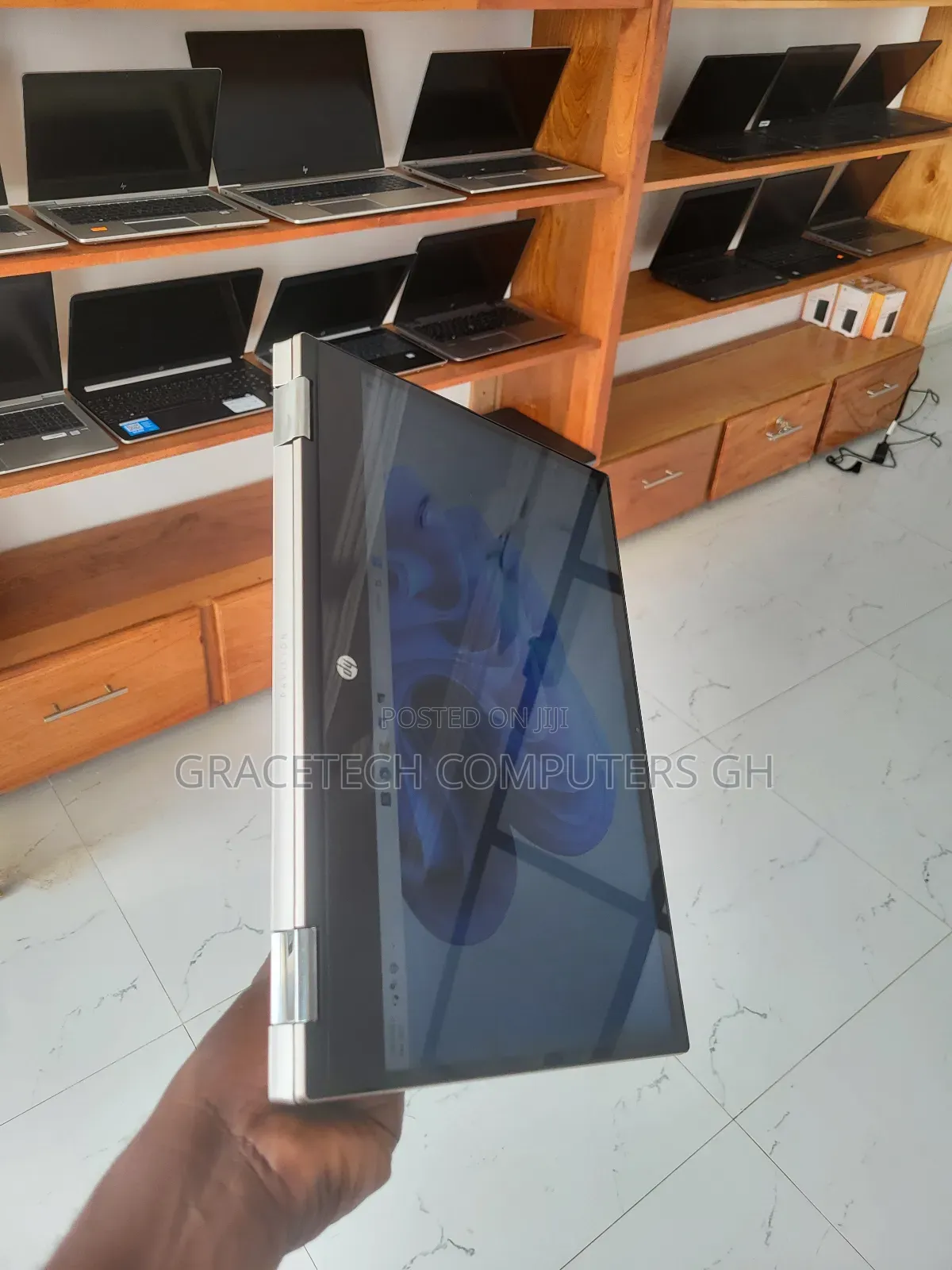 Laptop HP Pavilion x360 14 8GB Intel Core i5 SSD 256GB