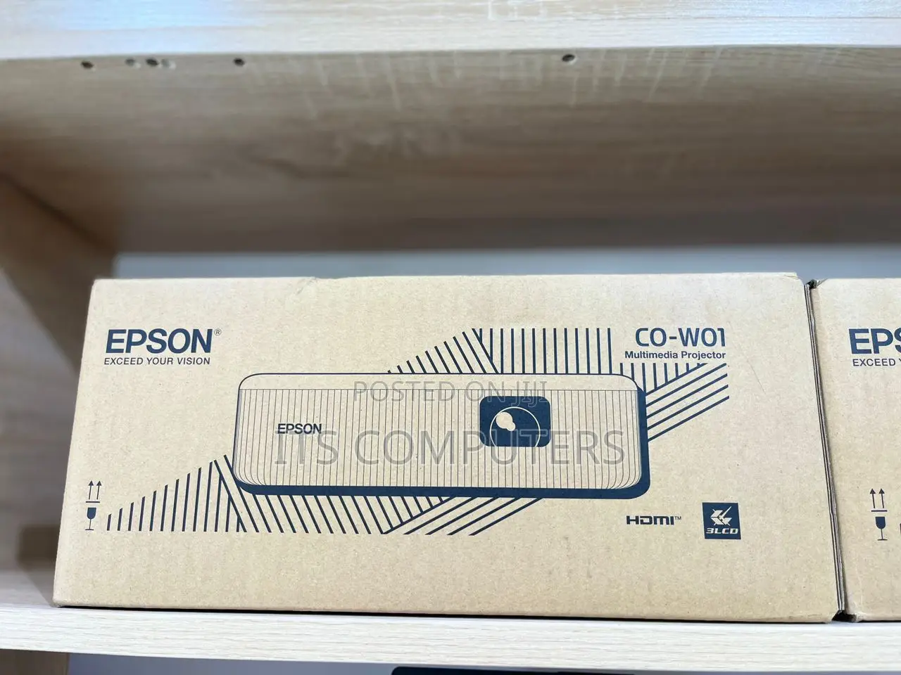 Epson Co-W01 Projector