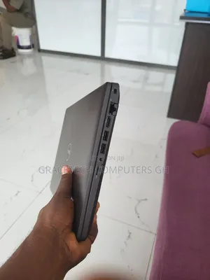 Laptop Dell Latitude 5401 16GB Intel Core i7 SSD 256GB