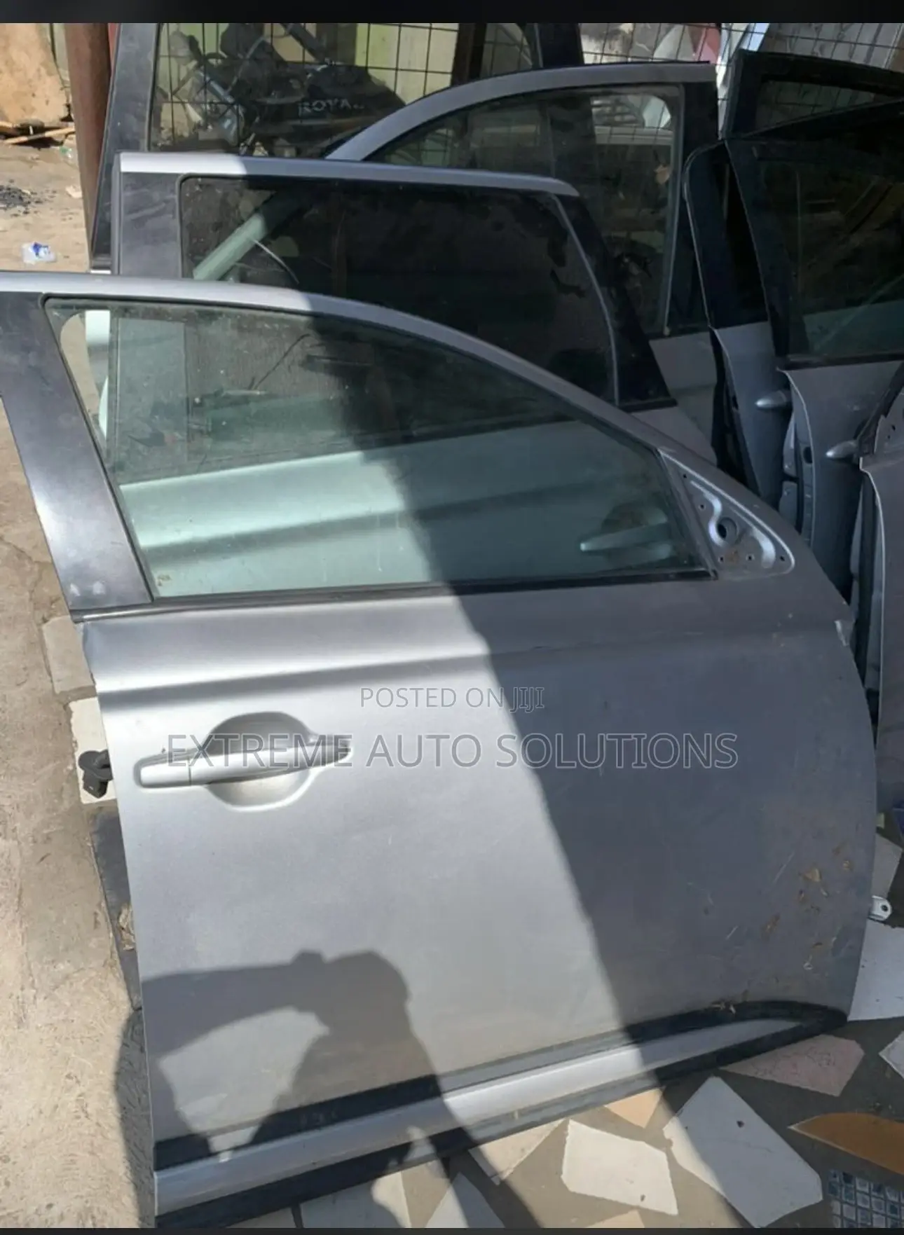 Mitsubishi Outlander 16-19 Doors