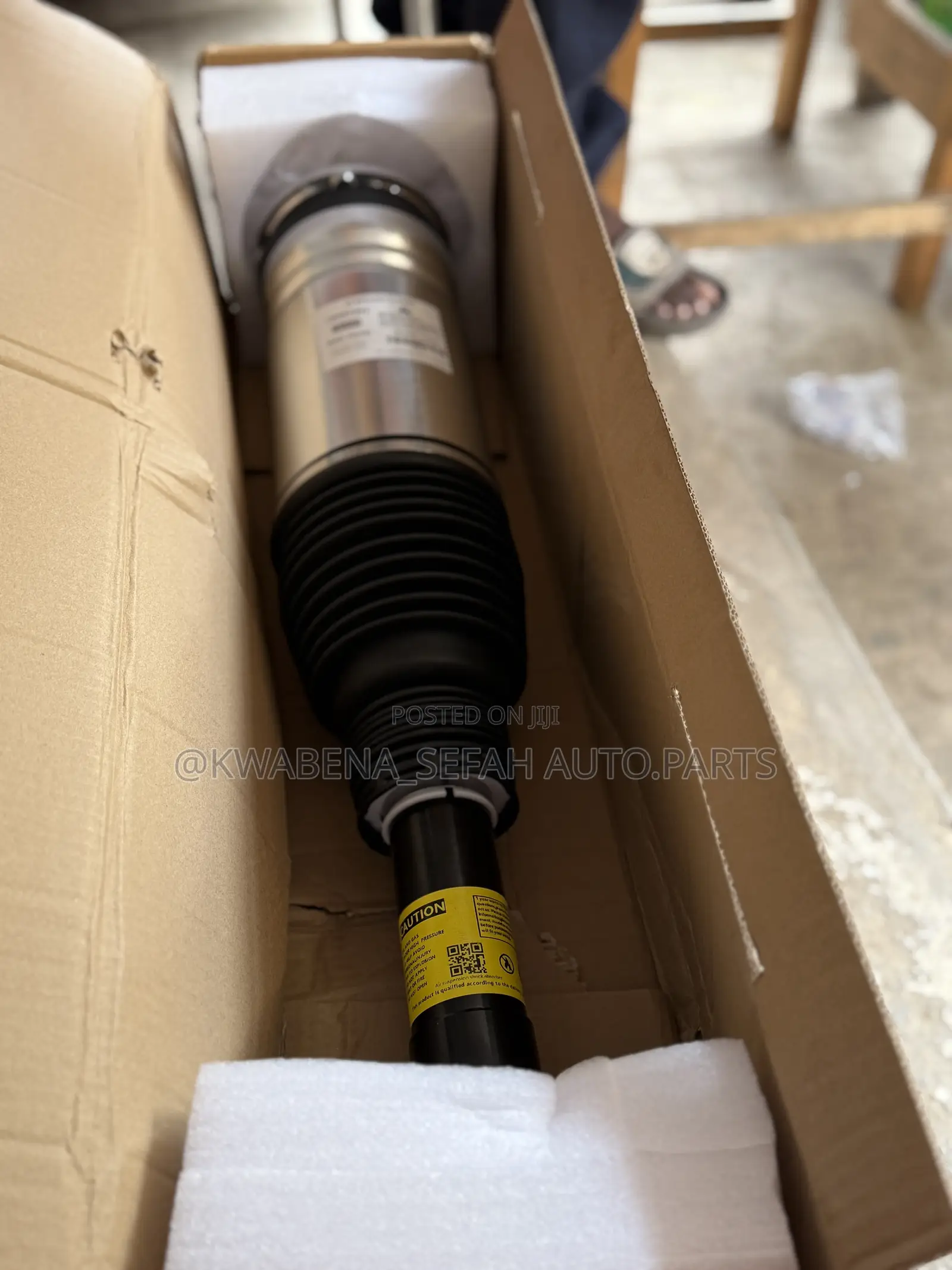 Original Range Rover Sports Shock Absorbers 2019-23 Available For Cars