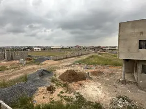 Tema Community 25 - Your Dream Home, Deserves a Dream Location