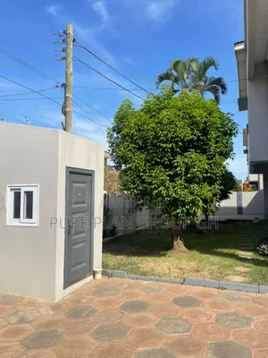 6bdrm House in East Legon, A&C Mall Area for rent