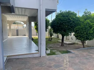 6bdrm House in East Legon, A&C Mall Area for rent