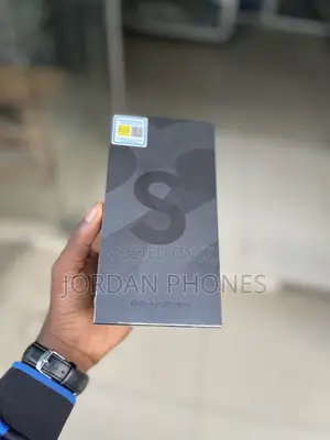 New Samsung Galaxy S22 Ultra 5G 256 GB Black