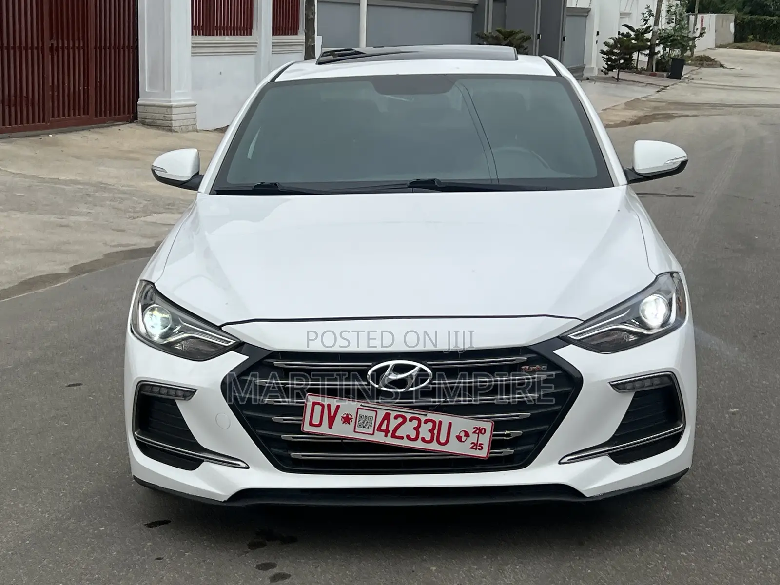 Hyundai Elantra Sport 2018 White