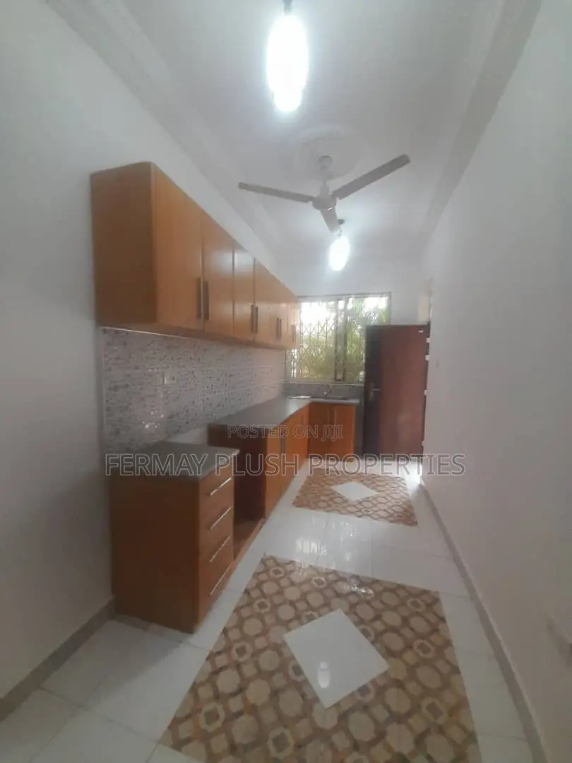 Furnished 2bdrm Apartment in Dzorwulu Apartments, Accra Metropolitan