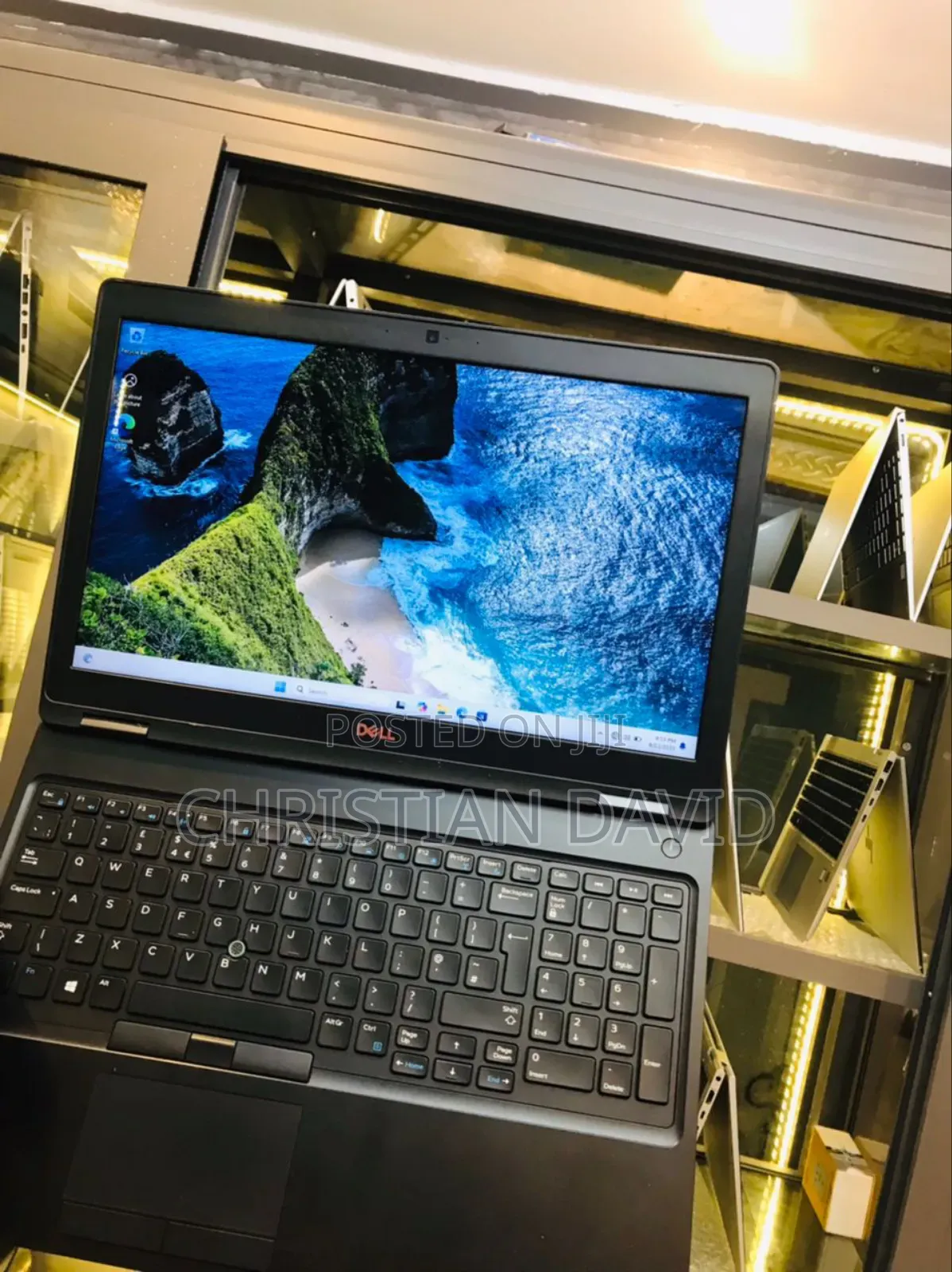 Laptop Dell Latitude 5590 8GB Intel Core I5 SSD 256GB