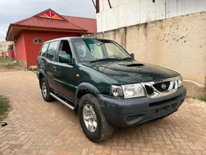 Nissan Terrano 2.7 TD Comfort 2008 Green