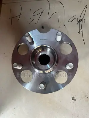 Toyota Highlander Hub