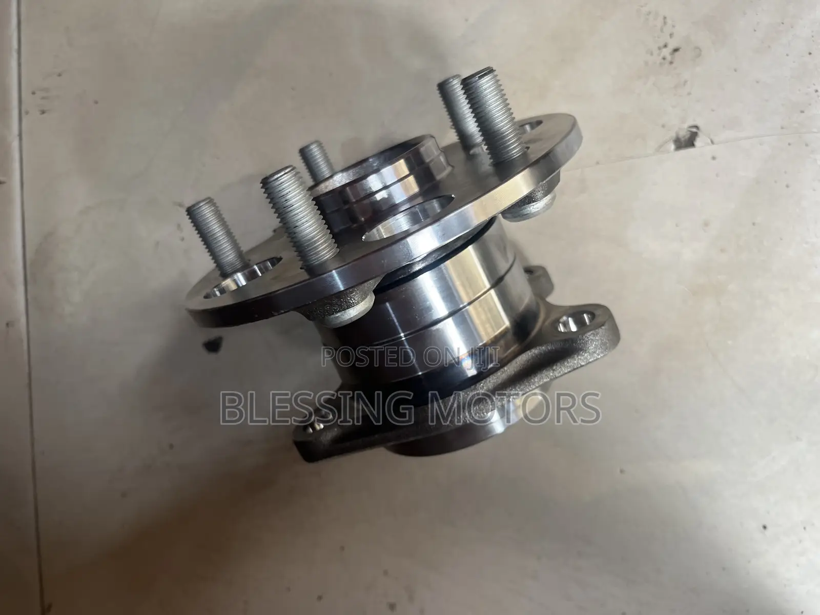 Toyota Highlander Hub