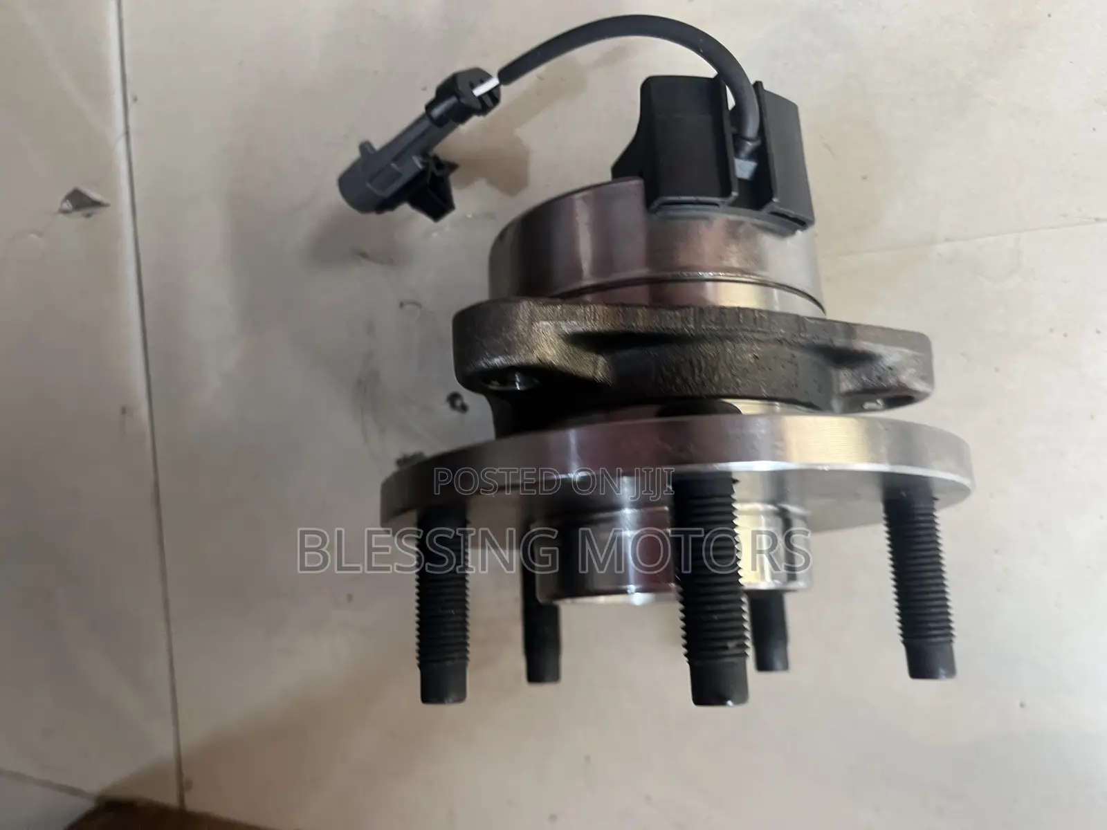 Chevrolet Hhr Front Hub