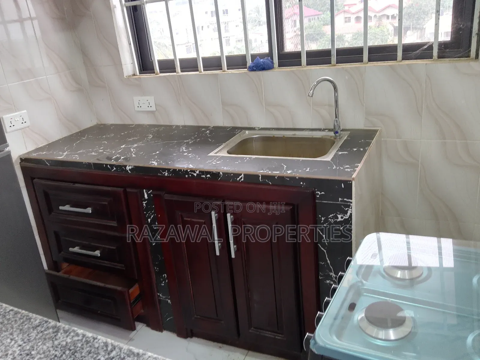 Fully Furnished 1 Bedroom Apt