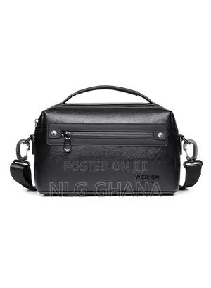 Retro Casual Men Anti-Splash Pu Handbag Single Shoulder. Tvx23975