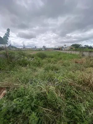Roadside Open Space With Structure For Rent