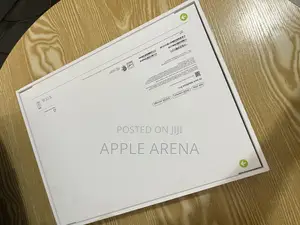 New Laptop Apple MacBook Pro 2024 M4 14-Inch 16GB Apple M4 SSD 512GB