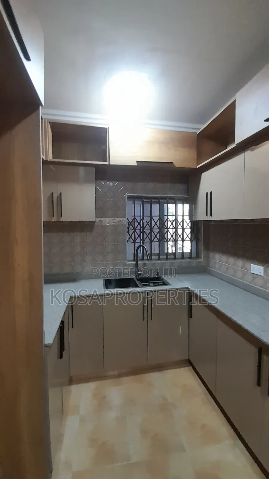 4bdrm Apartment in Adjiringanor, Adjiriganor for rent