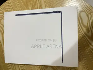 New Laptop Apple MacBook Air 2025 M4 13-inch 16GB Apple M4 SSD 256GB