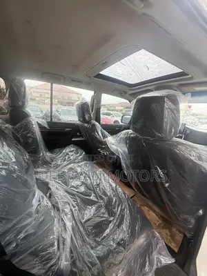 Mitsubishi Pajero 2015 White