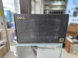 New Laptop Dell Inspiron 15 3565 16GB Intel Core Ultra 7 SSD 1T