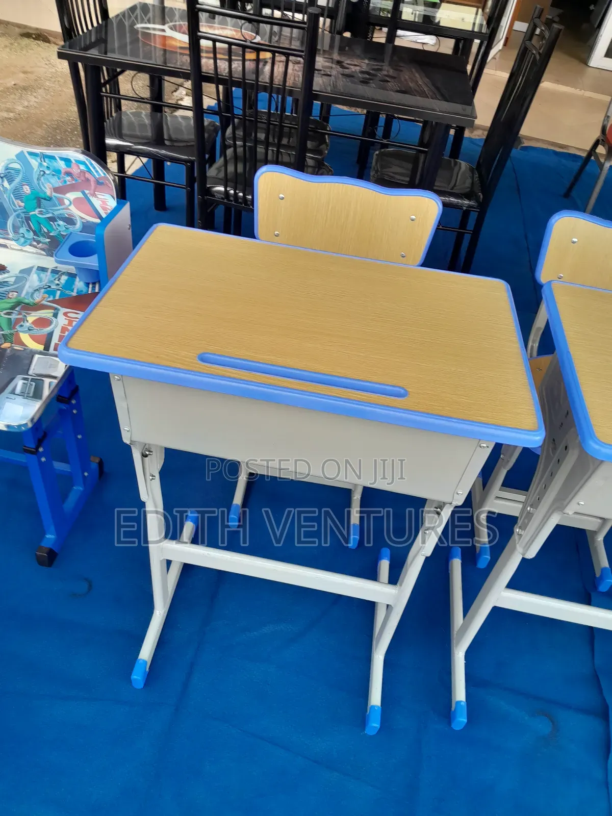 Sened Study Desk